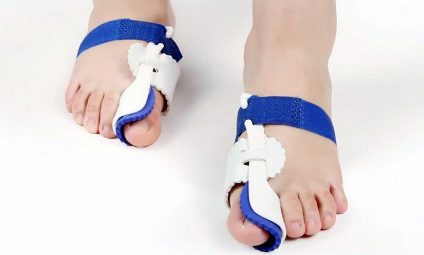 Image 6: Orthopedic Toe Socks Separator