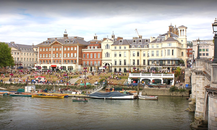 Image 10: One-Hour Boat Rental from Richmond Rowing Boat Hire