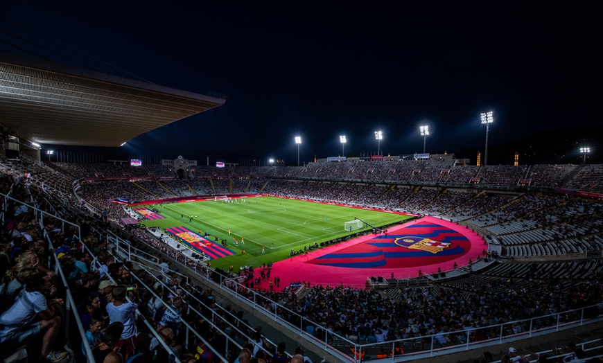 Image 1: Barcellona: biglietto per una partita del Barcelona con opzione hotel