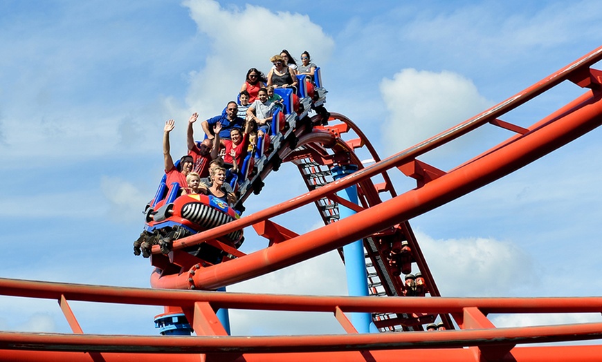 Image 3: Une entrée enfant ou adulte au Parc Saint Paul