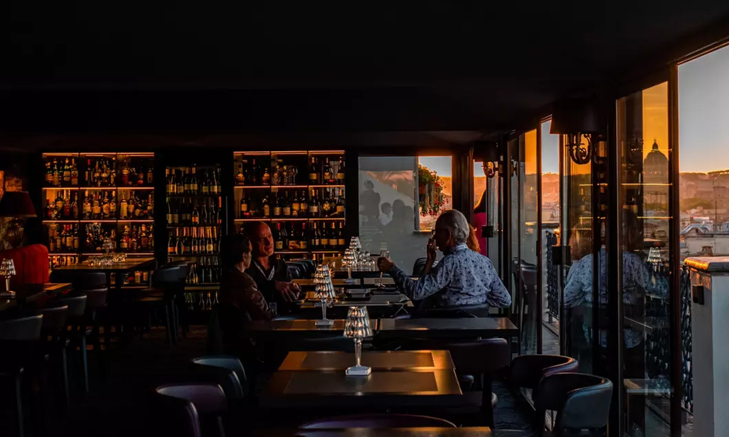 Ingresso SPA di coppia con aperitivo al Rooftop all'Hotel Barberini