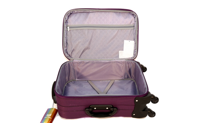 Image 86: Discovery Three-Piece Luggage