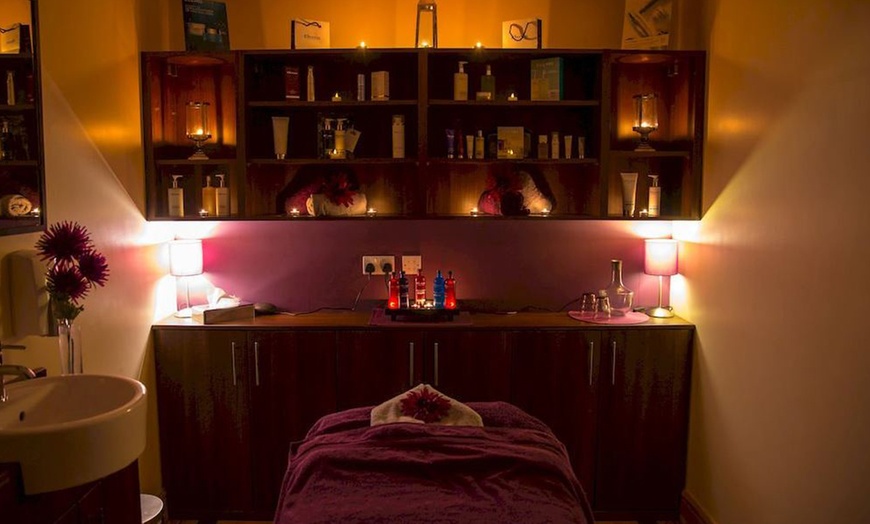 Image 6: 4* Two-Treatment Spa Package