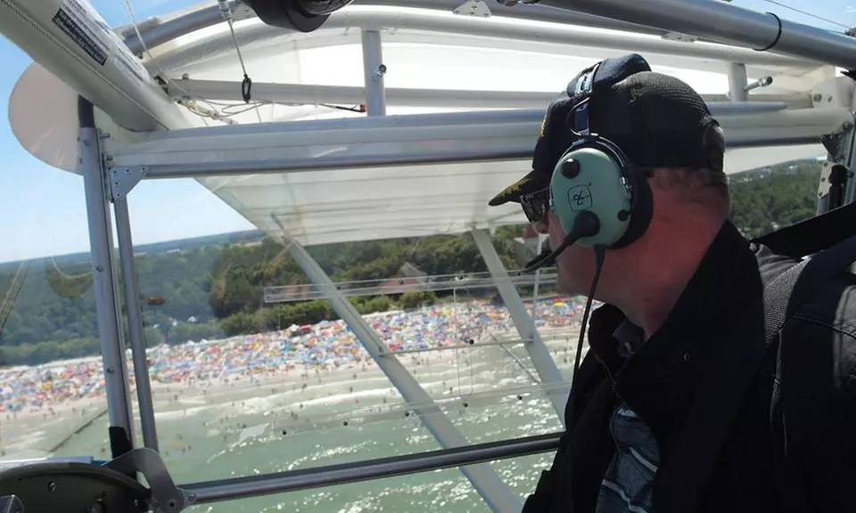 Niezapomniane przeżycie: lot z adrenaliną, szkolenie pilota i więcej