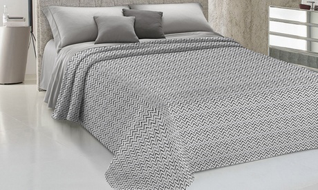 Copriletto in piquet di cotone, disponibile in 3 dimensioni e vari colori