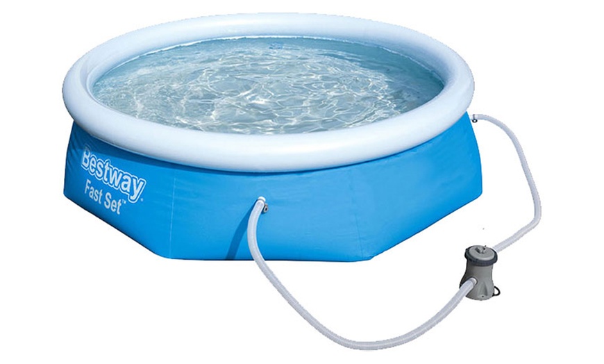 Image 2: Bestway Inflatable Family Round Pool 8ft with Filter Pump, 2100L
