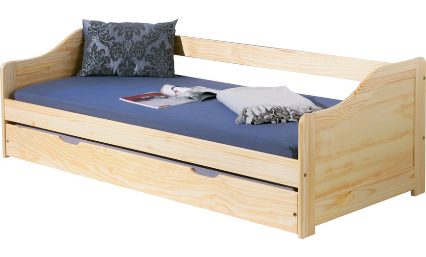 Image 8: Letto singolo con cassettone