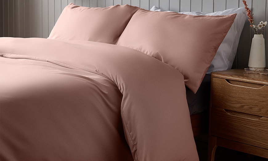 Image 6: Silentnight Supersoft Duvet Set