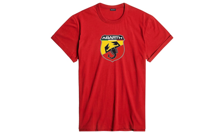 Image 9: Ropa de hombre casual y cómoda de Abarth 
