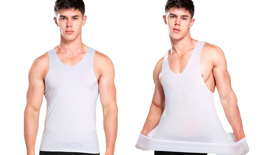 Image 4: Three-Pack of Men's Vests