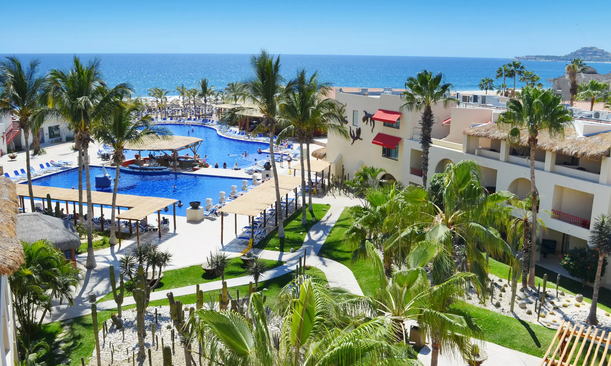 ✈ 3- or 5-Night All-Inclusive Grand Decameron Los Cabos with Air 