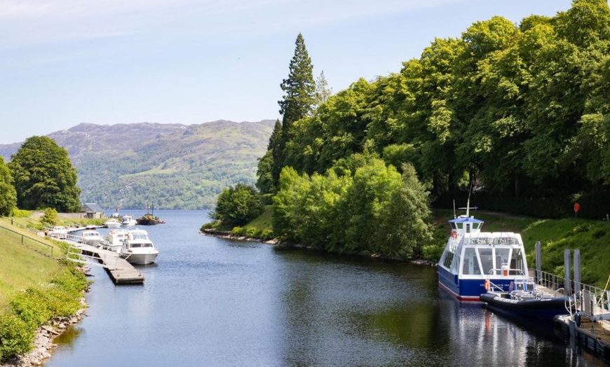 Image 2: Fort William: Double Room or Twin Room with Breakfast