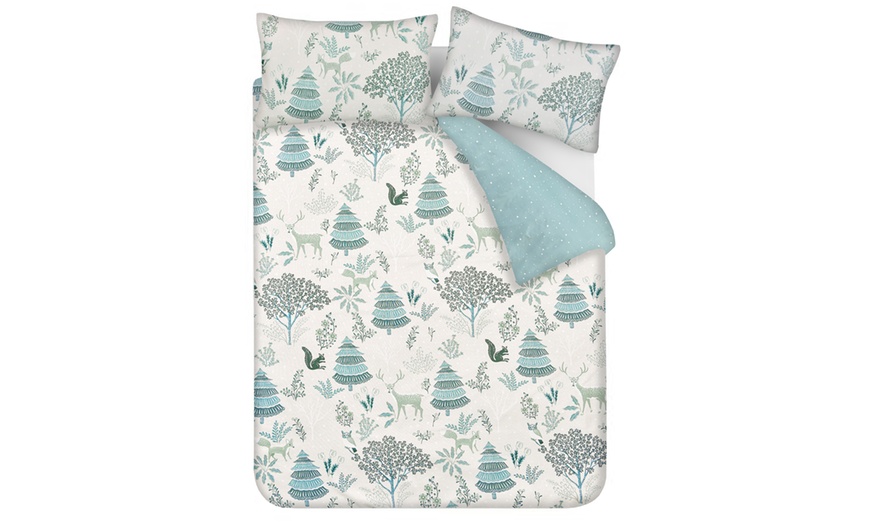 Image 2: Reversible Winter Woodland Duvet Cover Set