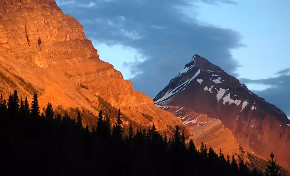 Stay at Banff Voyager Inn in Banff, Alberta; Dates Available into March. Up to Two Kids 16 or Younger Stay Free. - Second Medium