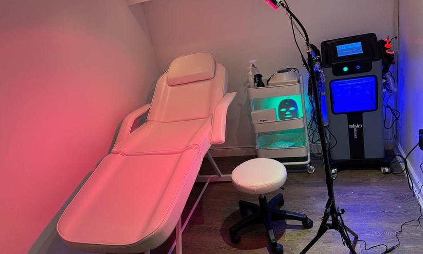 Image 2: Get Glowing Skin with One or Three HydraFacial Sessions