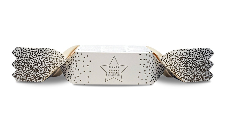 Image 7: Glamza Beauty Treats Christmas Crackers