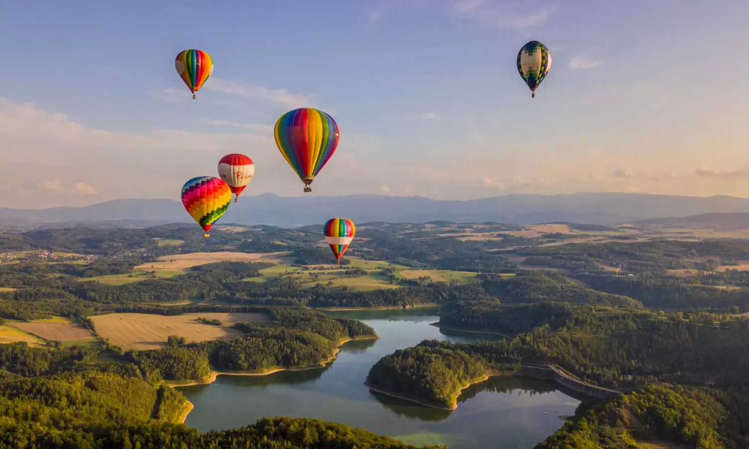 Lot balonem dla 2 osób z certyfikatem, zdjęciem, transportem i więcej