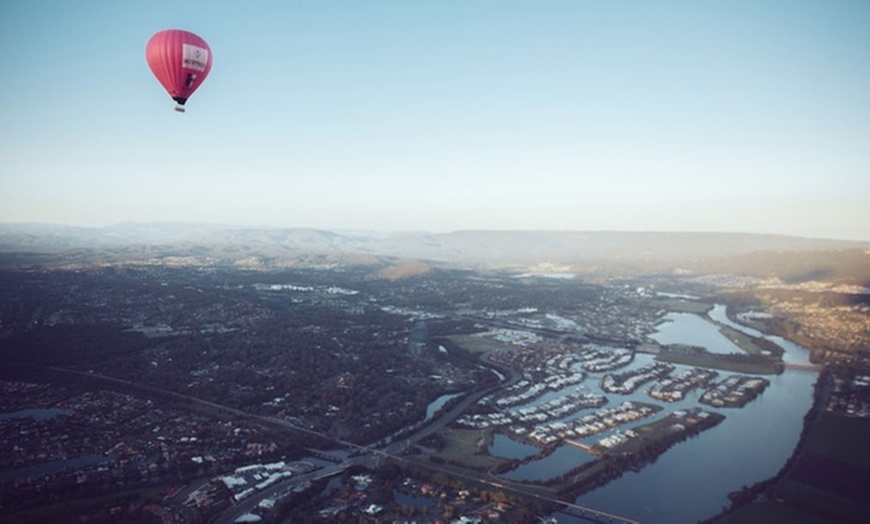 Image 3: Soar High with Hot Air Ballooning and Capture Every Moment