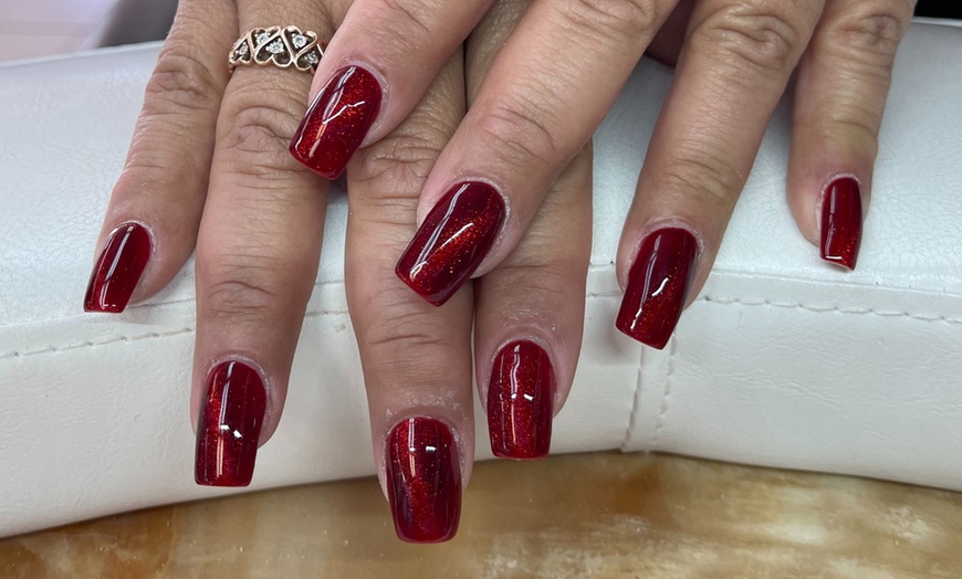 Image 3: Gel Manicure, Spa Pedicure & Acrylic Nail Beauty 