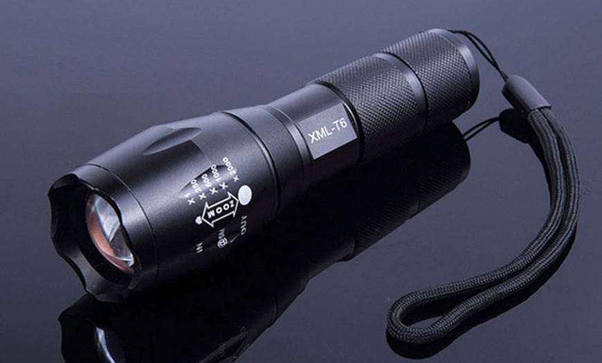 Image 2: LED Torch with Five Light Modes
