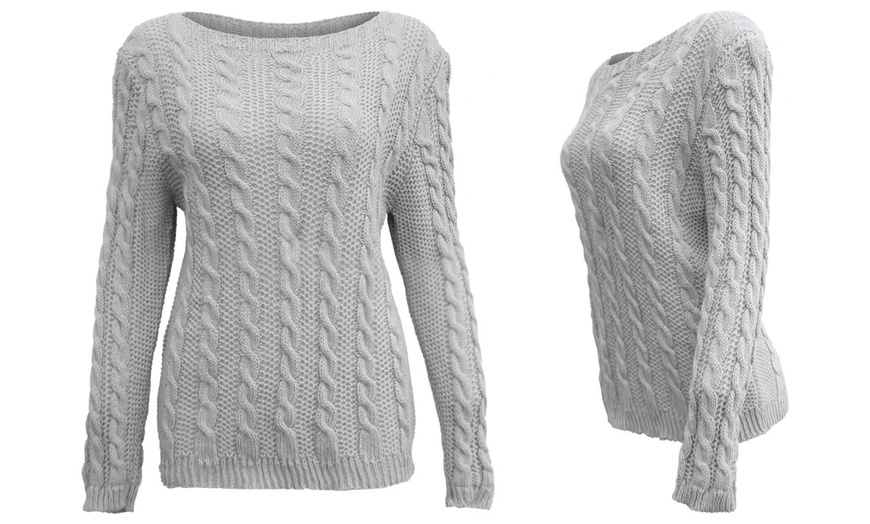 Image 9: Women's Long-Sleeved Cable Knit Jumper