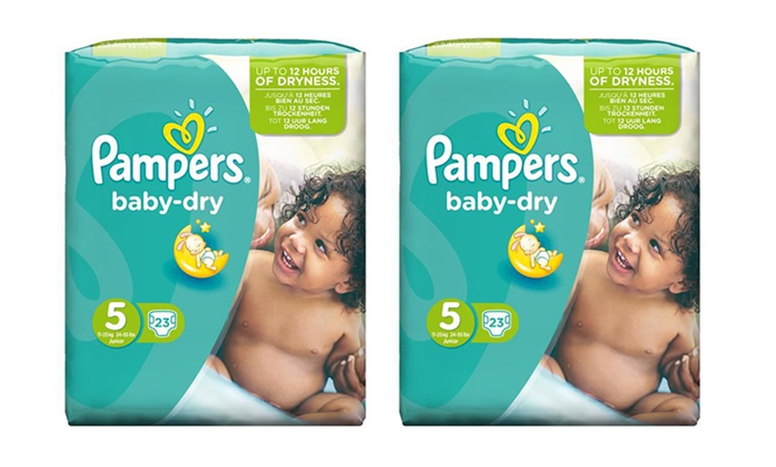 Image 14: Couches Pampers