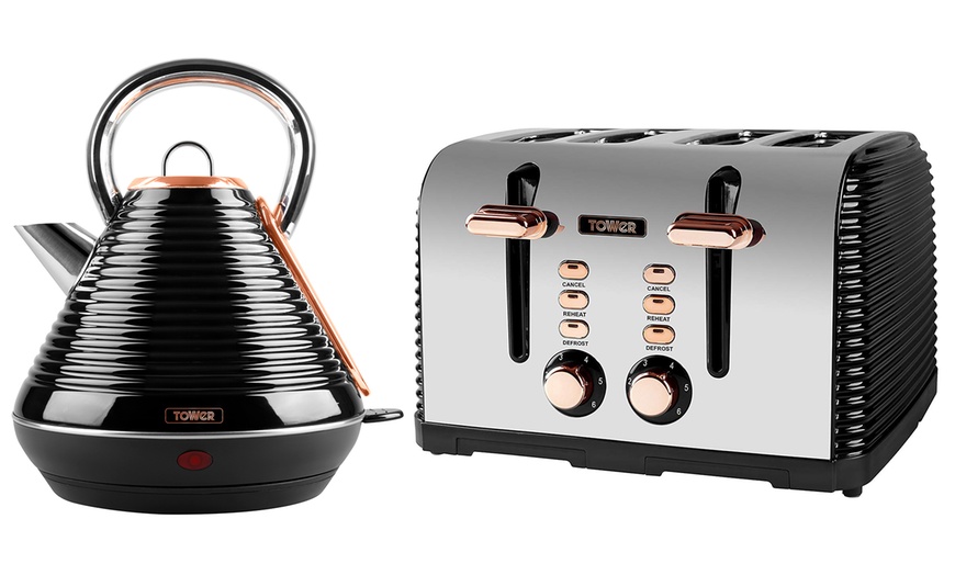 Image 3: Tower Kettle and Toaster