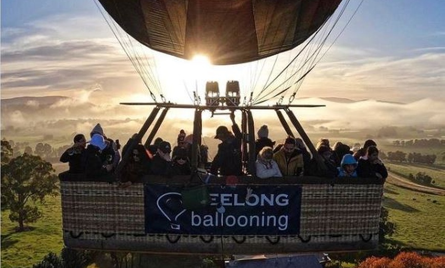 Image 5: Geelong Hot Air Balloon Flight at Geelong Ballooning