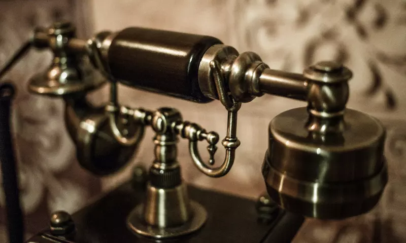 Nervenkitzel erleben: 60 Min. Live Escape Game für bis zu 6 Personen bei sherLOCKRooms - Second Medium