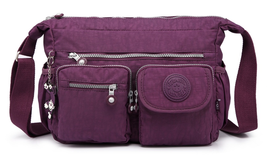 Image 17: Multi-Compartment Crossbody Bag