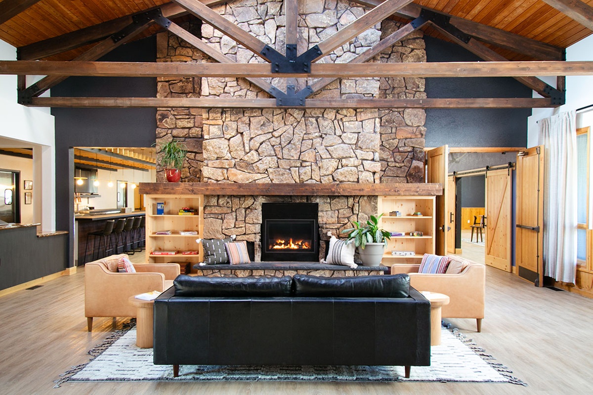 Hotel in South Fork