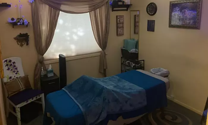 Therapeutic, Thai, Ashiatsu & Cupping Massages – 60/90 Minutes
