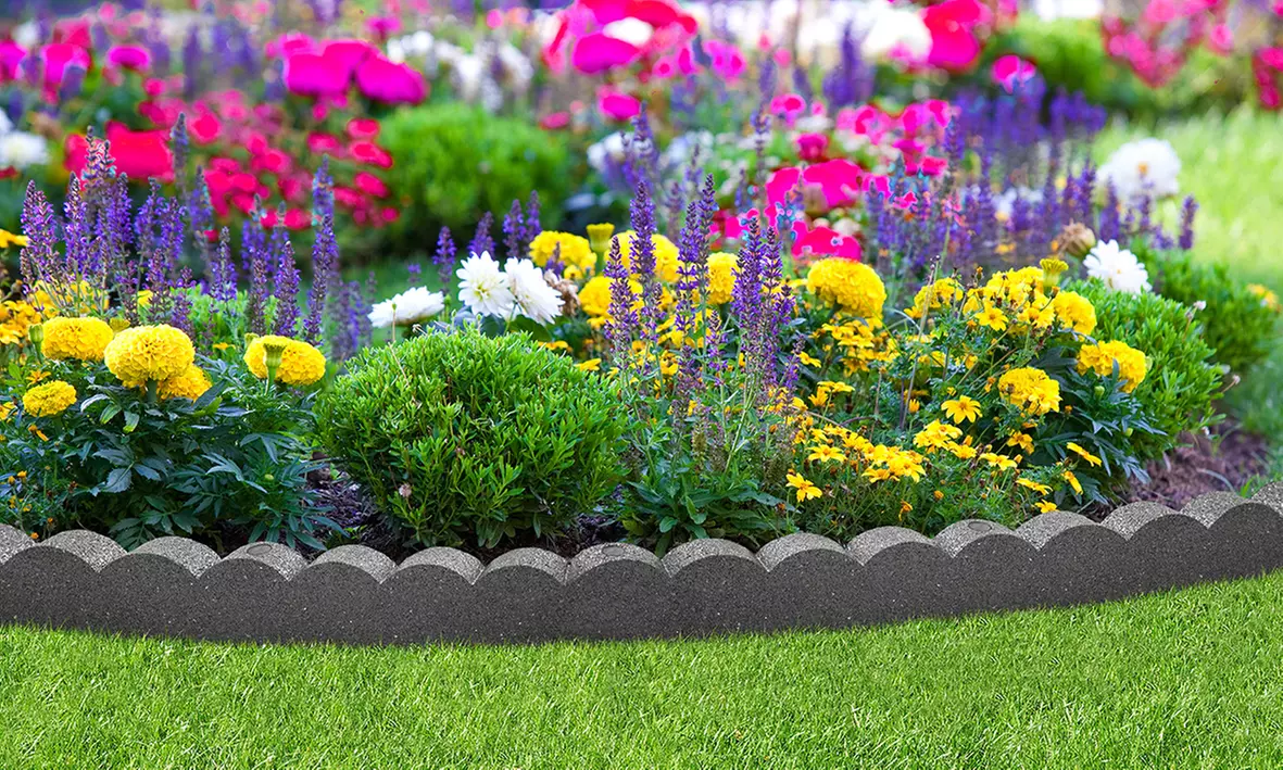 Up to 24 Flexi-Curve Scallop Lawn Edge Borders