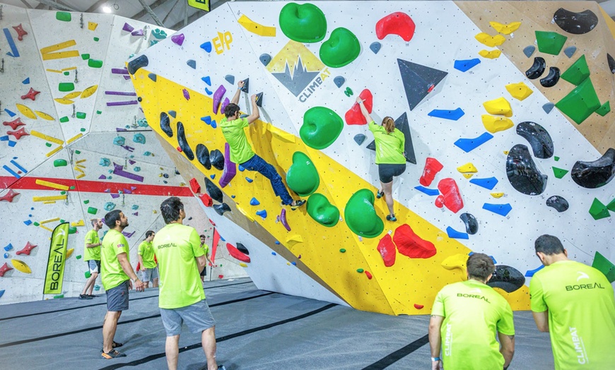 Image 10: Acceso libre para 1 día al rocódromo para 1 o 2 personas