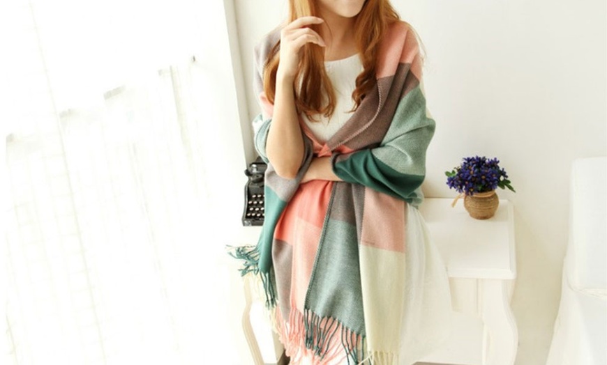 Image 22: Women's Oversized Pashmina Scarf