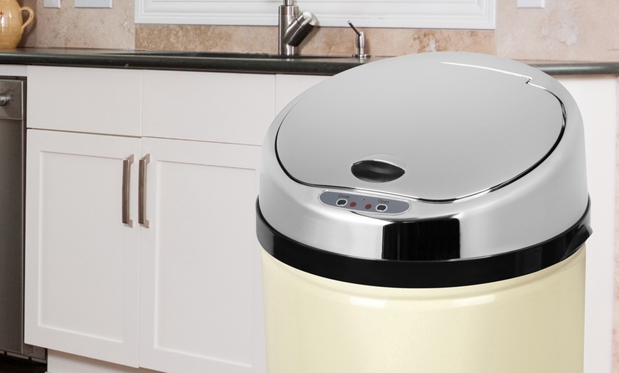 Image 35: Morphy Richards Sensor Bin