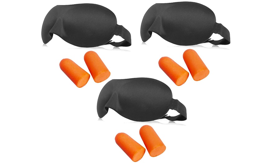 Image 9: 3D Blackout Sleep Mask and Ear Plug Set