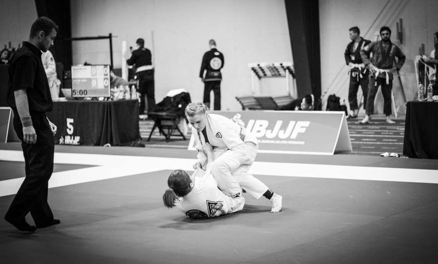 Image 2: Unlimited Jiu Jitsu Class(1/4 Weeks, Ages 3+) or 1 Hr Recovery Session