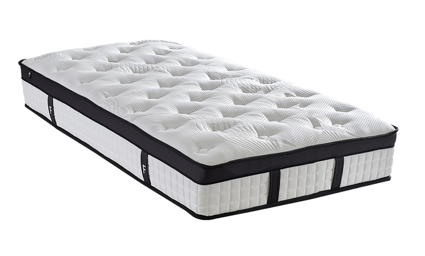 Image 5: Matelas Fairmont 25 cm à mémoire de forme et ressorts ensachés