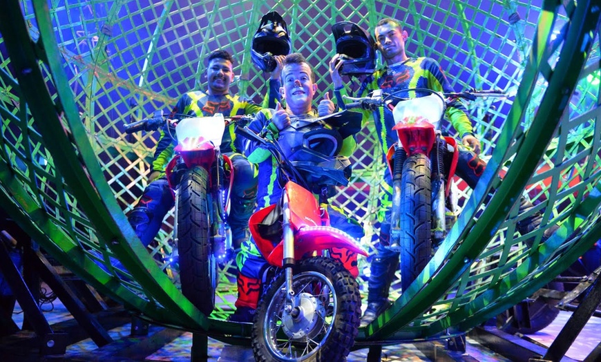 Image 5: Tickets to Circus Vegas: June 6th to July 22nd | Multiple Locations