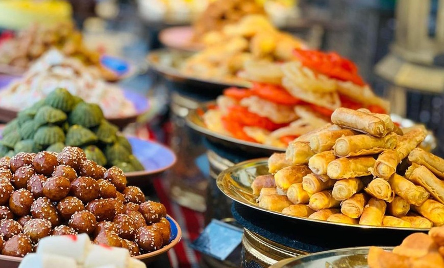 Image 16: Savor a 5* Iftar Buffet w/ Arabic Delicacies, Ramadan Beverages & More