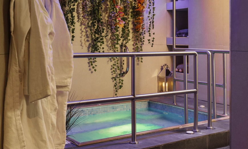 Image 8: Spa Access at 5* The Chilworth London Paddington