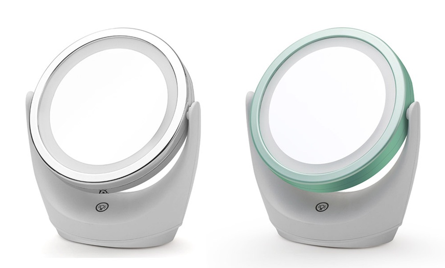 Image 9: Magnifying Double-Sided LED Mirror