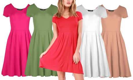 Robe de patineuse évasée pour femmes de la marque Oops