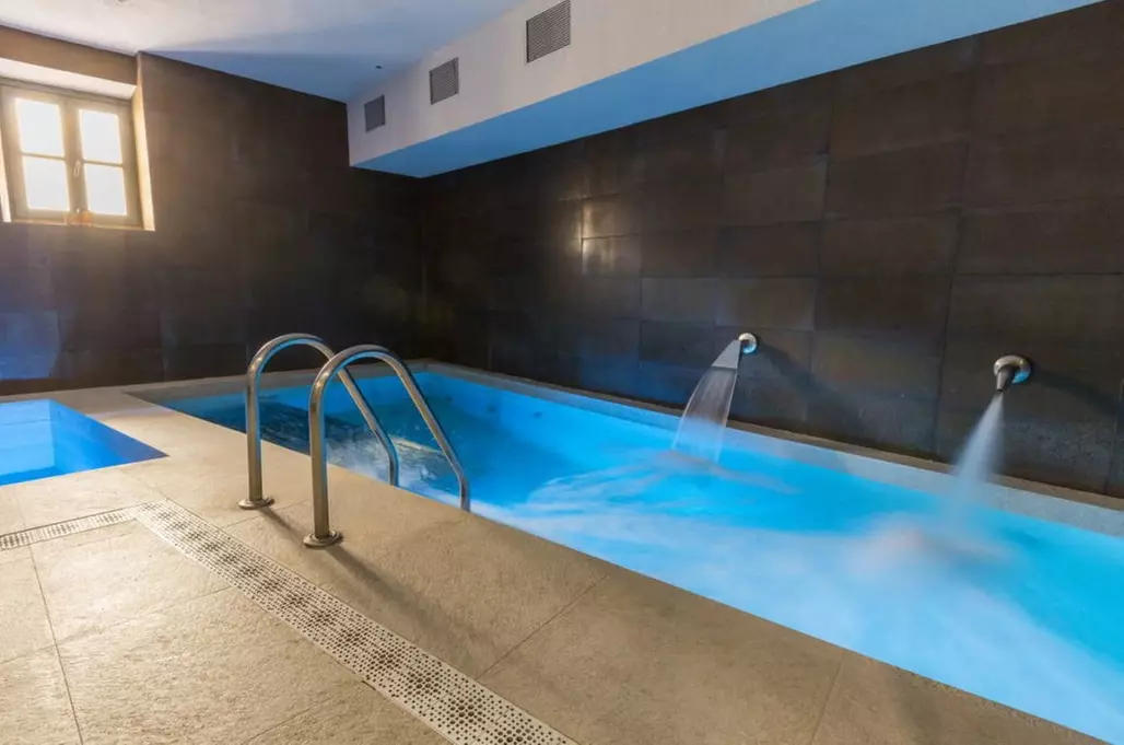 Circuito de spa de 1 hora para 2 o 4 personas en Spa Gran Claustre