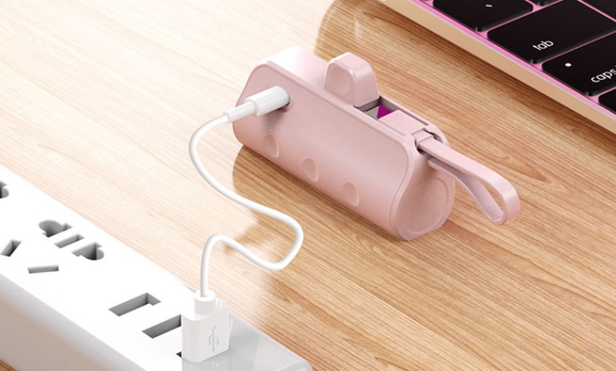 Image 2: Power Bank Capsule 6550