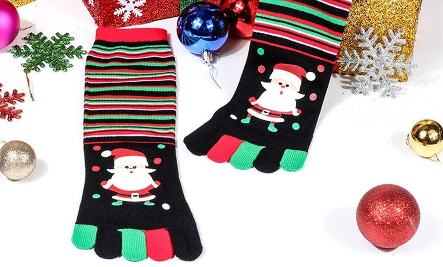 Image 7: Women's Christmas Cotton Socks