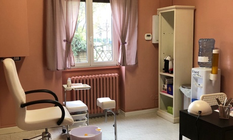 3 cerette parziali alla calendula al Centro Estetico È Chic (sconto fino a 78%)