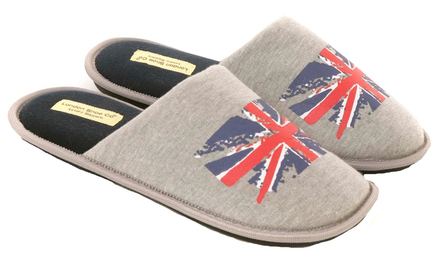 Image 1: Men's Union Jack 3D Slippers