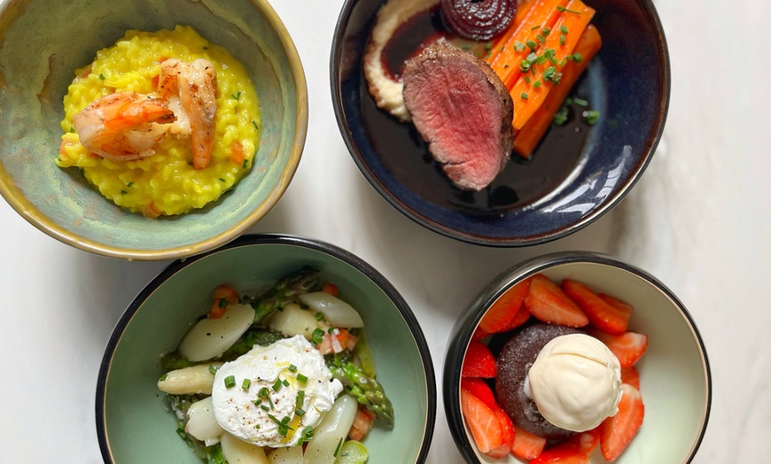 Image 2: Jazz, Bubbles & Bowls: Lunch Erlebnis für 1 oder 2 Personen